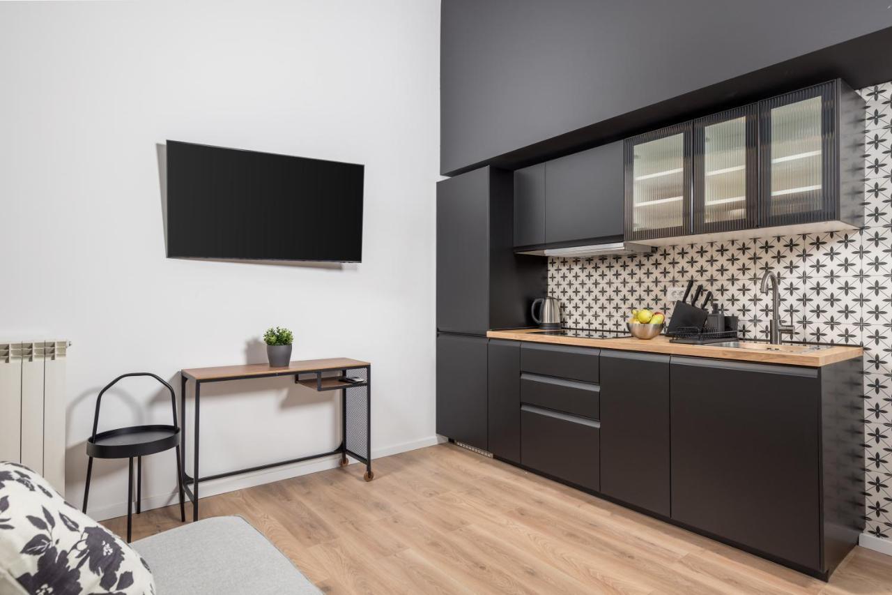 Apartments & Rooms One World Rijeka Eksteriør billede