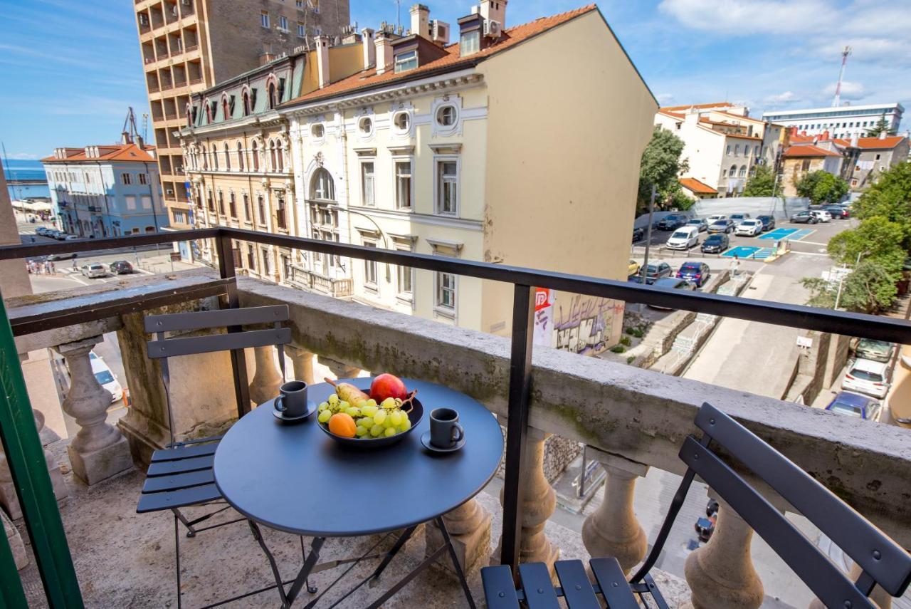 Apartments & Rooms One World Rijeka Eksteriør billede