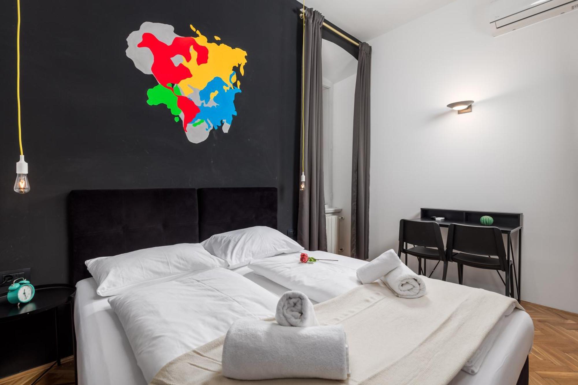 Apartments & Rooms One World Rijeka Eksteriør billede