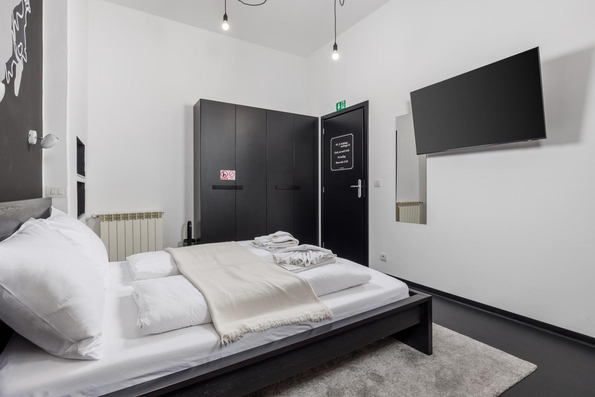 Apartments & Rooms One World Rijeka Eksteriør billede