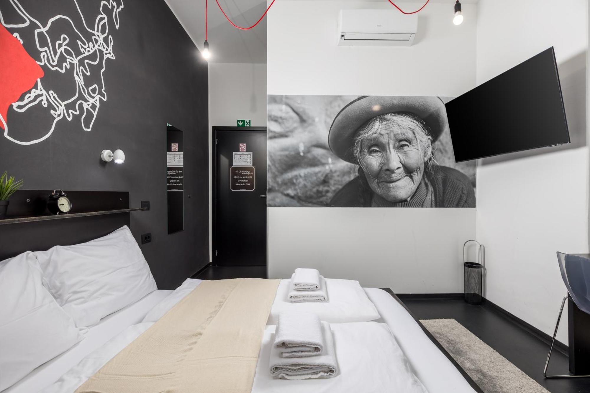 Apartments & Rooms One World Rijeka Eksteriør billede